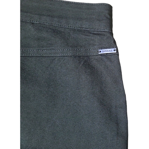 Prana Olive Green Mini Skirt NWOT - Picture 5 of 11